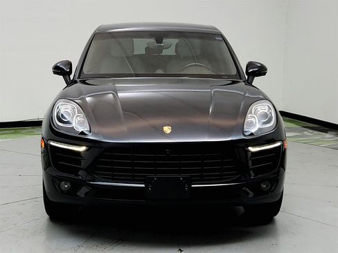 Used 2016 Porsche Macan S image 2