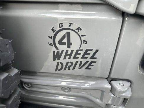 Used 2023 Jeep Wrangler Willys 4xe image 8