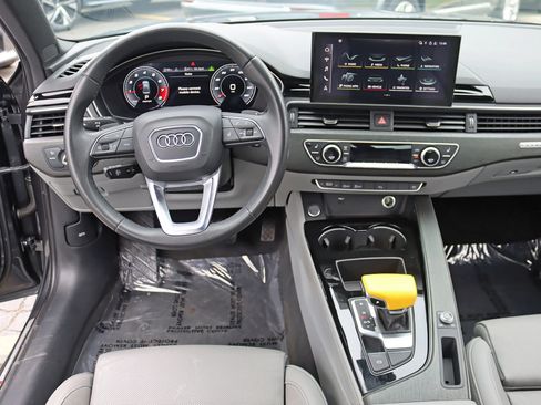 Used 2021 Audi A4 2.0T Premium Plus w/ Premium Plus Package AWD/4WD image 17