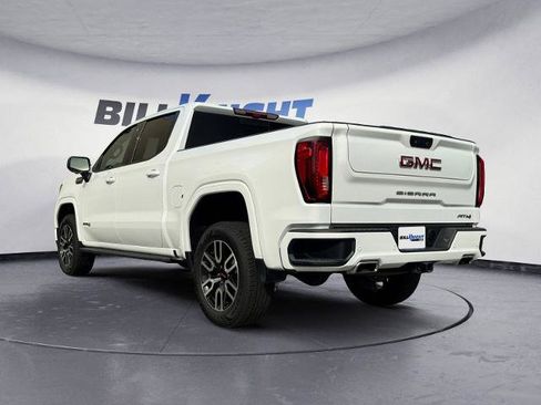 Used 2024 GMC Sierra 1500 AT4 w/ Technology Package AWD/4WD image 3