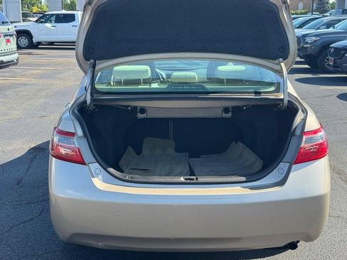 Used 2008 Toyota Camry LE FWD image 6