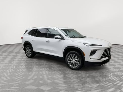 New 2026 Buick Enclave Preferred w/ LPO, Floor Liner Package image 42