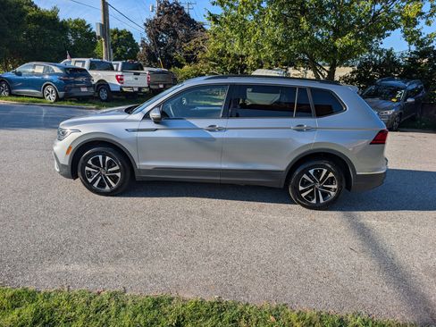 Used 2024 Volkswagen Tiguan S FWD image 6