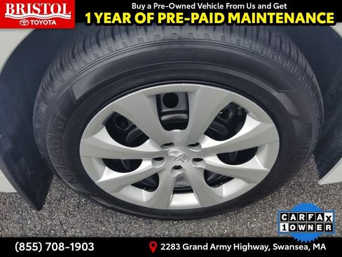 Used 2026 Toyota Corolla LE FWD image 9