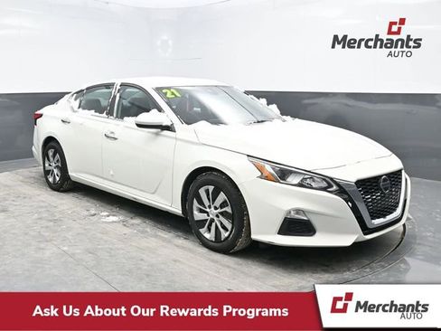 Used 2021 Nissan Altima 2.5 S image 1