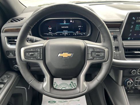 Used 2023 Chevrolet Tahoe Premier AWD/4WD image 22