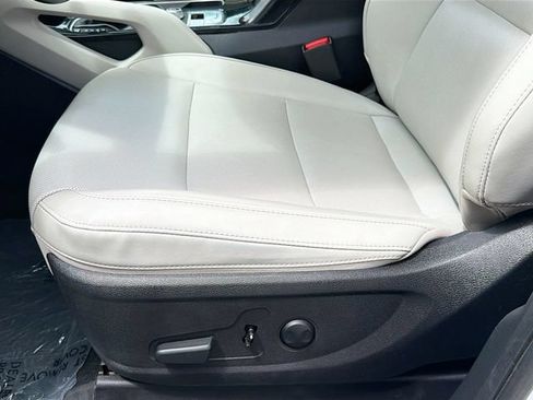 Used 2021 Kia Telluride S FWD image 19