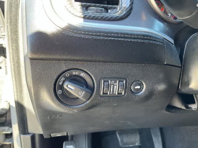 Used 2019 Dodge Charger Scat Pack w/ Plus Group RWD image 31