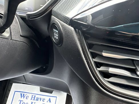 Used 2025 Ford Escape ST-Line FWD image 18