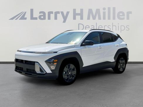 New 2026 Hyundai Kona SEL Sport FWD image 2