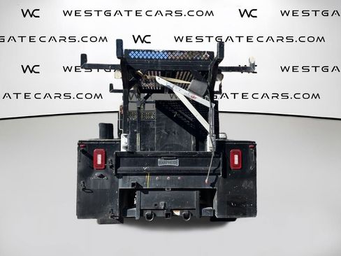 Used 2018 Ford F550 2WD Crew Cab Super Duty image 7