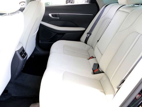 Used 2023 Hyundai Sonata SEL w/ Convenience Package FWD image 23