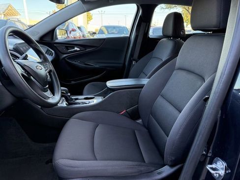 Used 2023 Chevrolet Malibu LT image 22