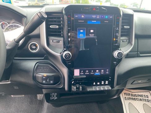 Used 2026 RAM 2500 Big Horn AWD/4WD image 11