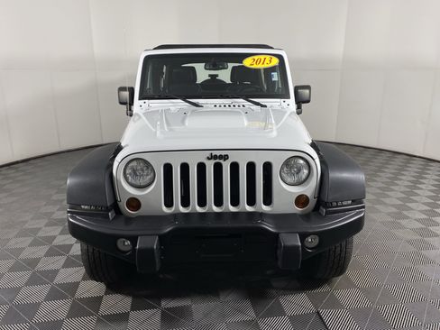 Used 2013 Jeep Wrangler Moab image 7