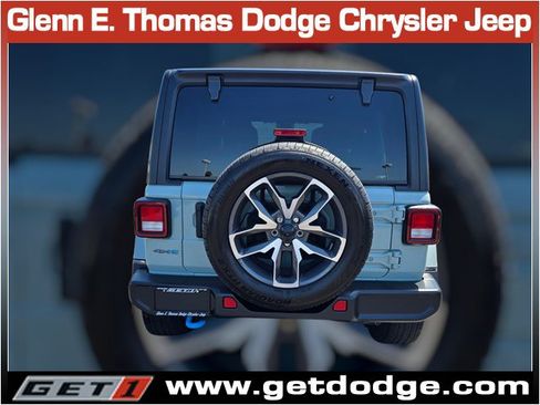 Certified 2024 Jeep Wrangler Unlimited AWD/4WD image 8