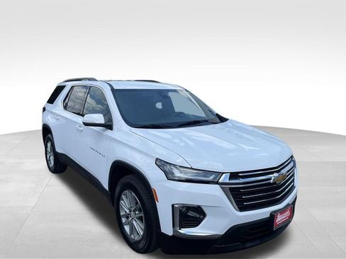 Used 2023 Chevrolet Traverse LT FWD image 36