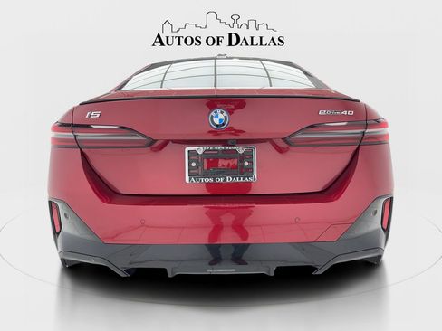 Used 2025 BMW i5 eDrive40i w/ M Sport Package RWD image 10