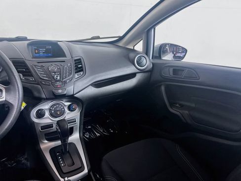 Used 2019 Ford Fiesta SE FWD image 18