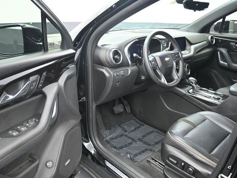 Used 2019 Chevrolet Blazer Premier w/ Sun and Wheels Package FWD image 10