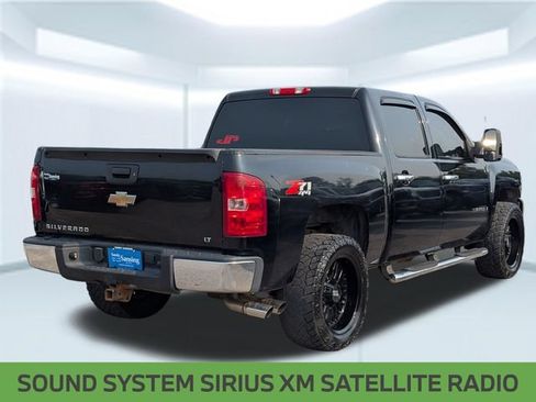 Used 2007 Chevrolet Silverado 1500 LT w/ 1LT Convenience Package AWD/4WD image 5