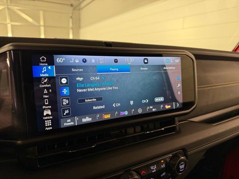 Used 2024 Jeep Wrangler Unlimited Rubicon 392 AWD/4WD image 21