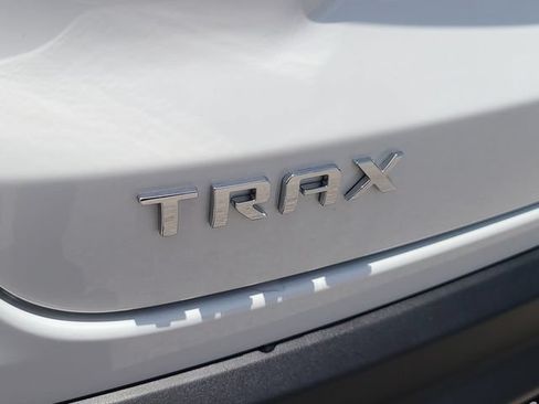 New 2026 Chevrolet Trax LS FWD image 31