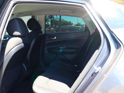 Used 2020 Kia Optima LX FWD image 33