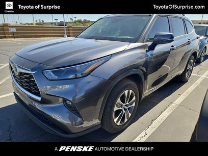 Used 2023 Toyota Highlander XLE