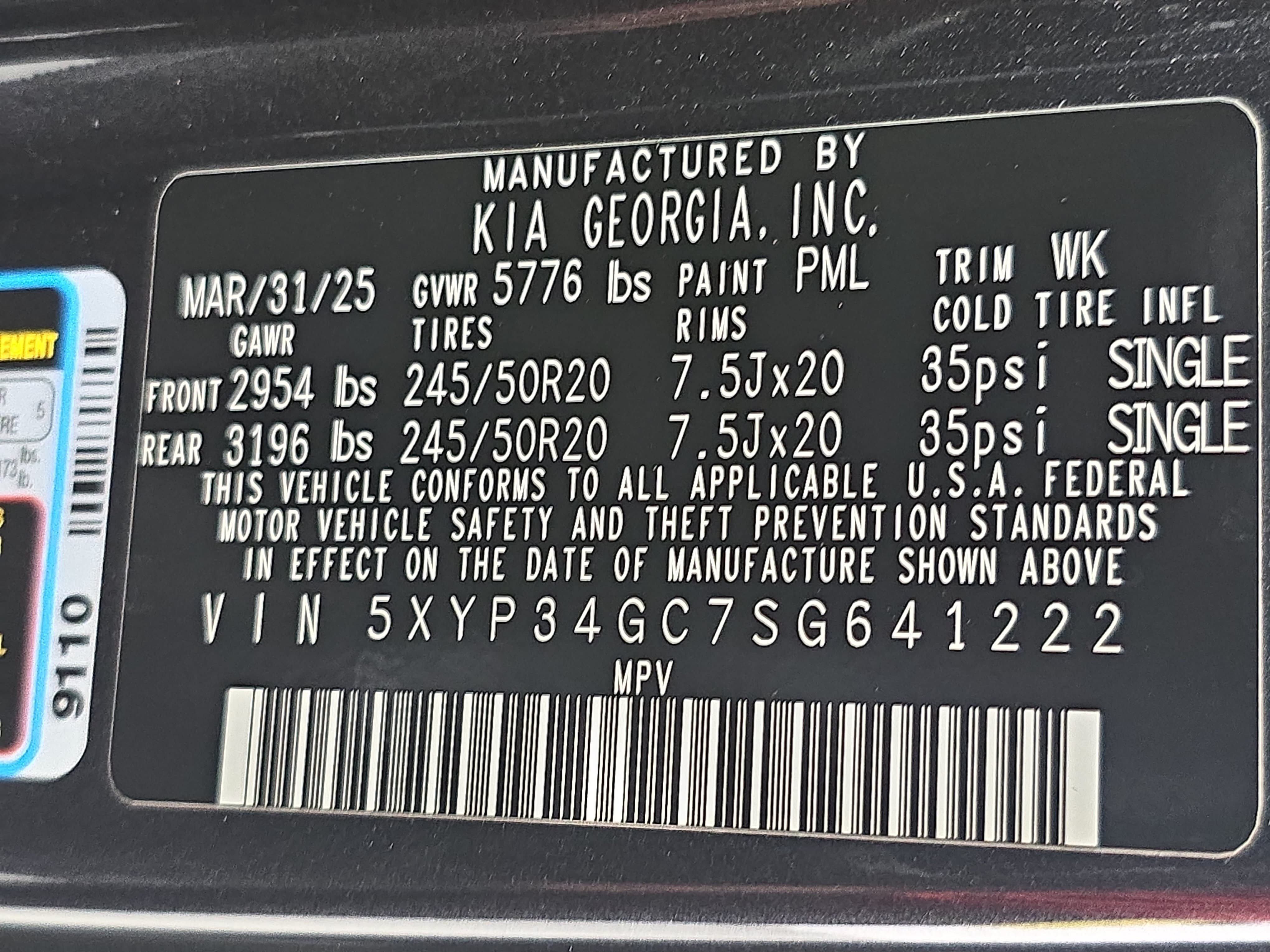 Used 2025 Kia Telluride EX w/ EX Captain's Chair Package FWD image 37