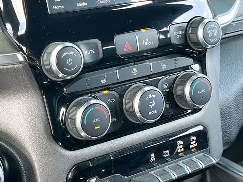 Certified 2024 RAM 1500 Big Horn image 16