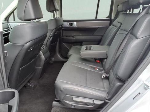 Used 2026 Hyundai Santa Fe SEL FWD image 20