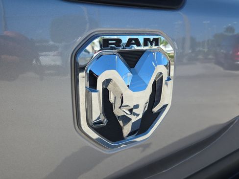 Used 2023 RAM 1500 Big Horn AWD/4WD image 16