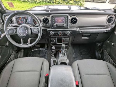 Used 2021 Jeep Gladiator Sport AWD/4WD image 15