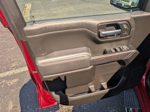 Used 2021 Chevrolet Silverado 1500 LTZ AWD/4WD image 17