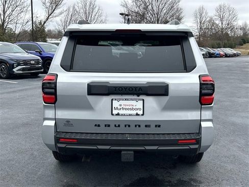Used 2025 Toyota 4Runner SR5 image 5
