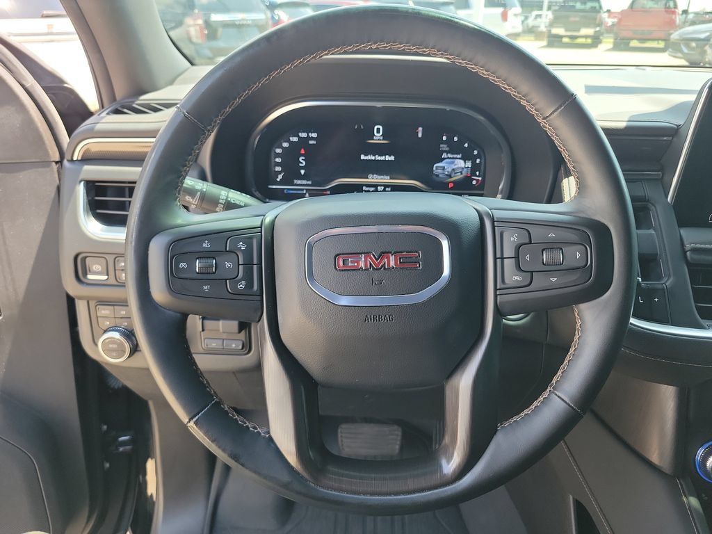 Used 2024 GMC Yukon AT4 w/ AT4 Premium Plus Package AWD/4WD image 23
