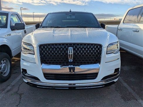 Used 2024 Lincoln Navigator Black Label image 6