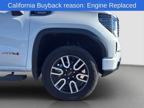 Used 2025 GMC Sierra 1500 AT4 w/ Technology Package AWD/4WD image 21
