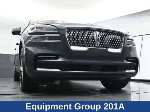 Used 2023 Lincoln Aviator Reserve w/ Equipment Group 201A image 29