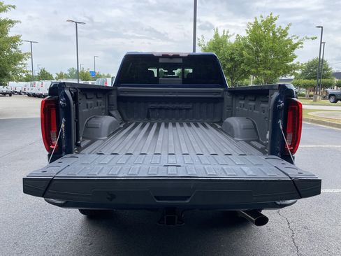 Used 2022 GMC Sierra 2500 Denali AWD/4WD image 12