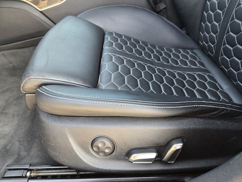 Used 2014 Audi RS 7 Prestige AWD/4WD image 21