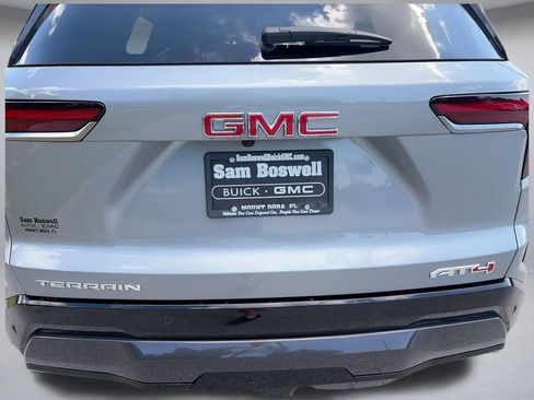 New 2026 GMC Terrain AT4 image 37