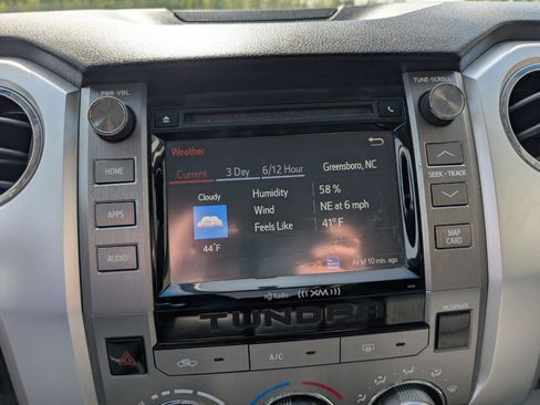 Used 2017 Toyota Tundra SR5 w/ SR5 Upgrade Package RWD image 17