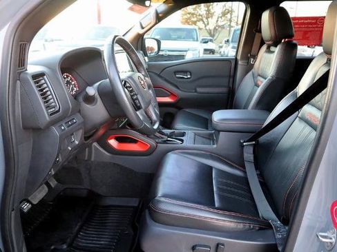 Certified 2023 Nissan Frontier PRO-4X w/ Pro-4X Premium Package image 17