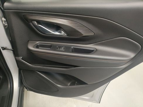 Used 2020 GMC Terrain SLT w/ Preferred Package image 16