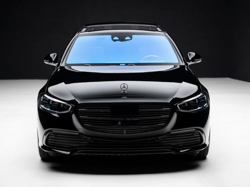 Used 2024 Mercedes-Benz S 580e 4MATIC Sedan image 7