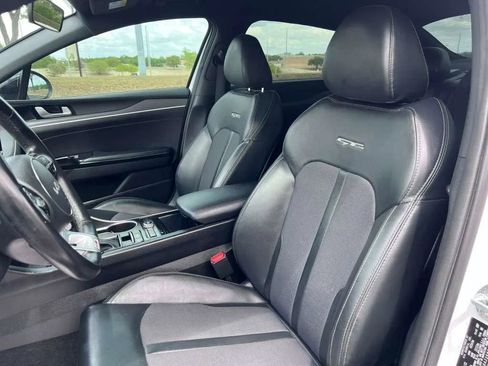 Used 2022 Kia K5 GT-Line image 12