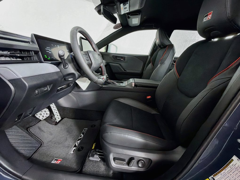 New 2026 Toyota RAV4 AWD Plug-in Hybrid image 11