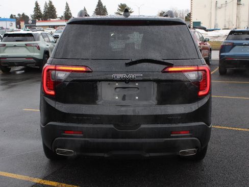 Used 2023 GMC Acadia SLE w/ Driver Convenience Package image 6